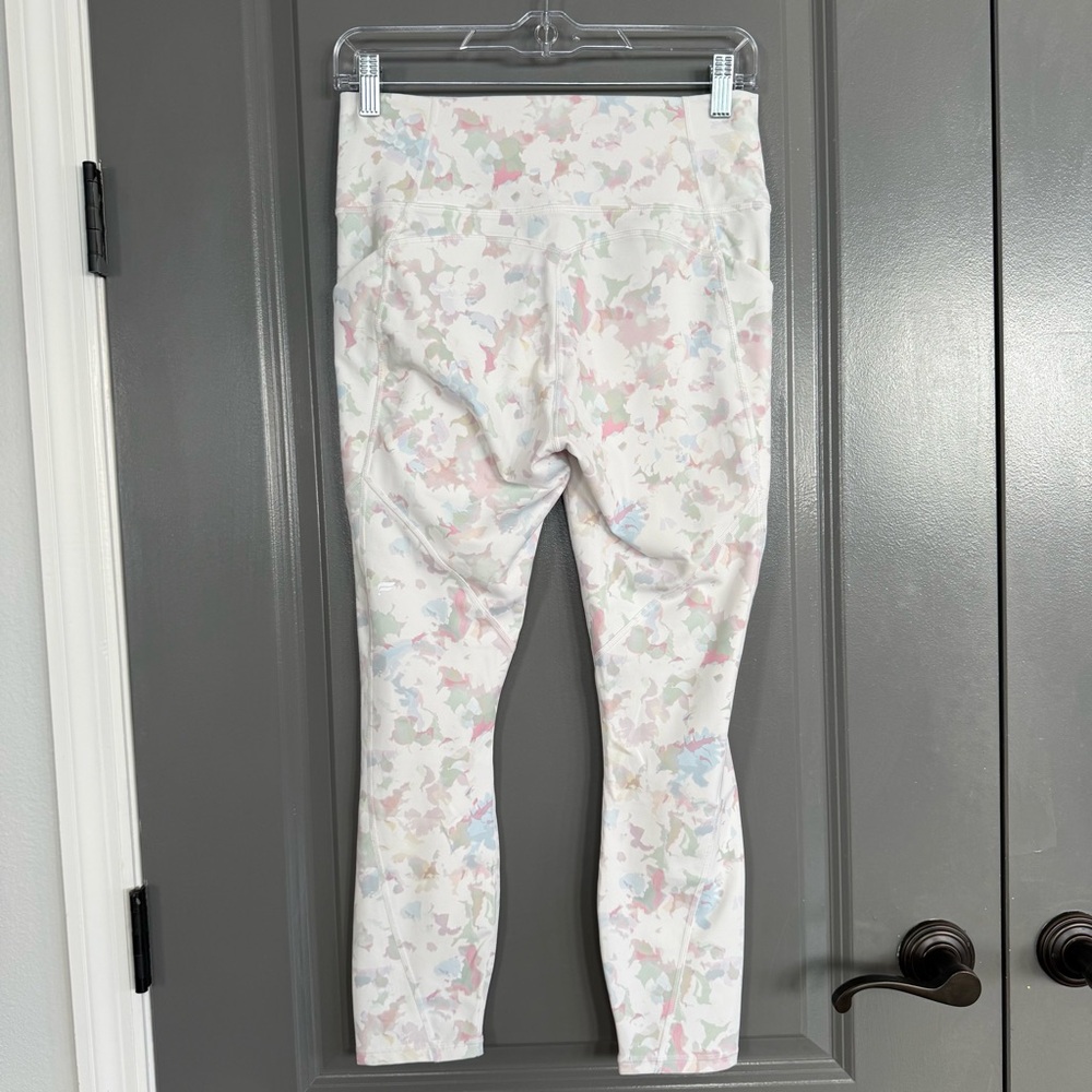 Fabletics Oasis Pure Luxe High Waisted 7/8 Leggings Size Medium